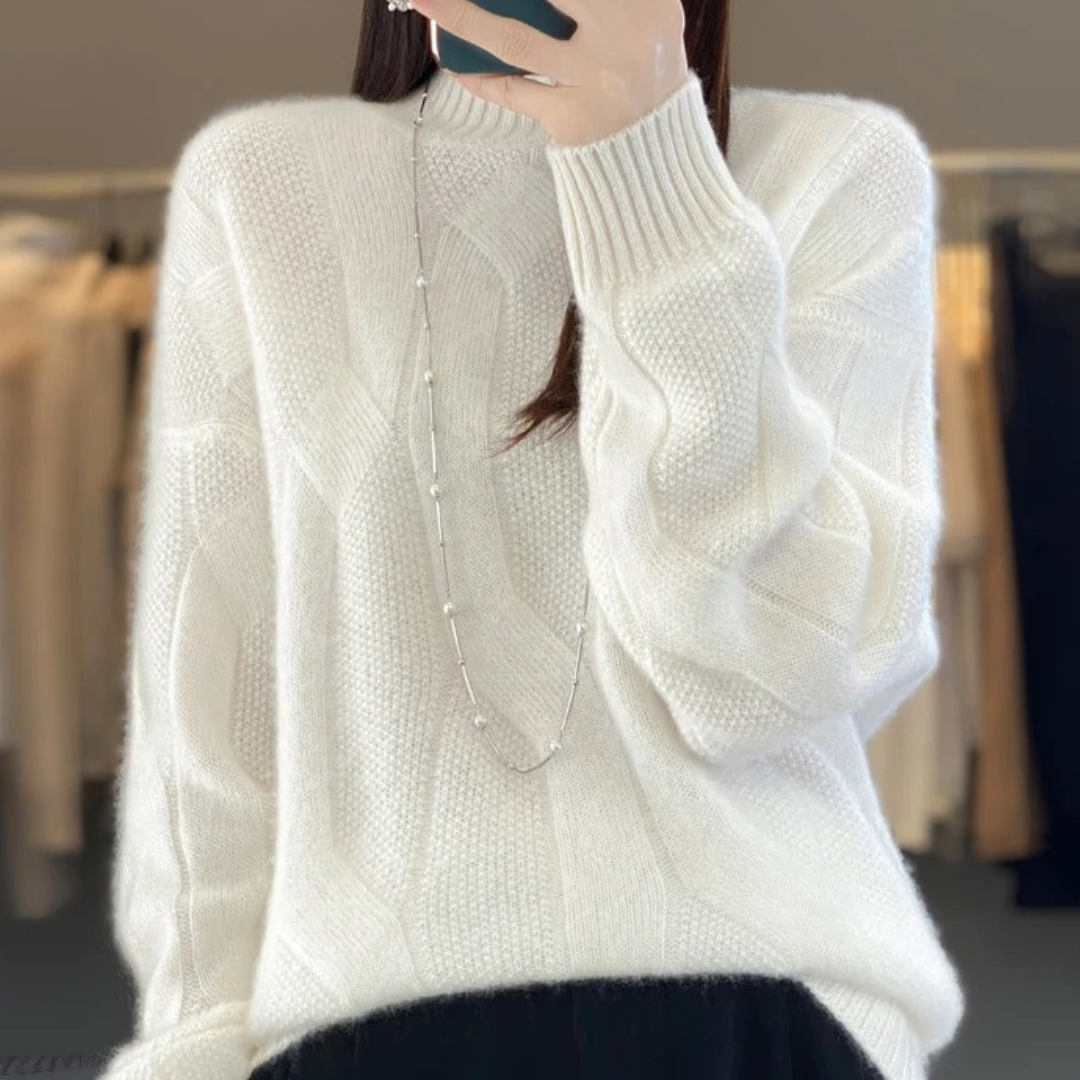 NETH - COMFORTABLE SWEATER