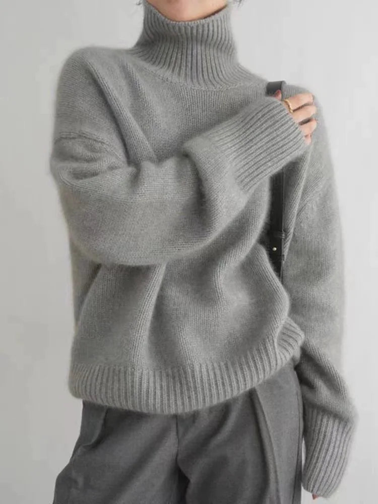 Lena™ – Soft Knit Turtleneck